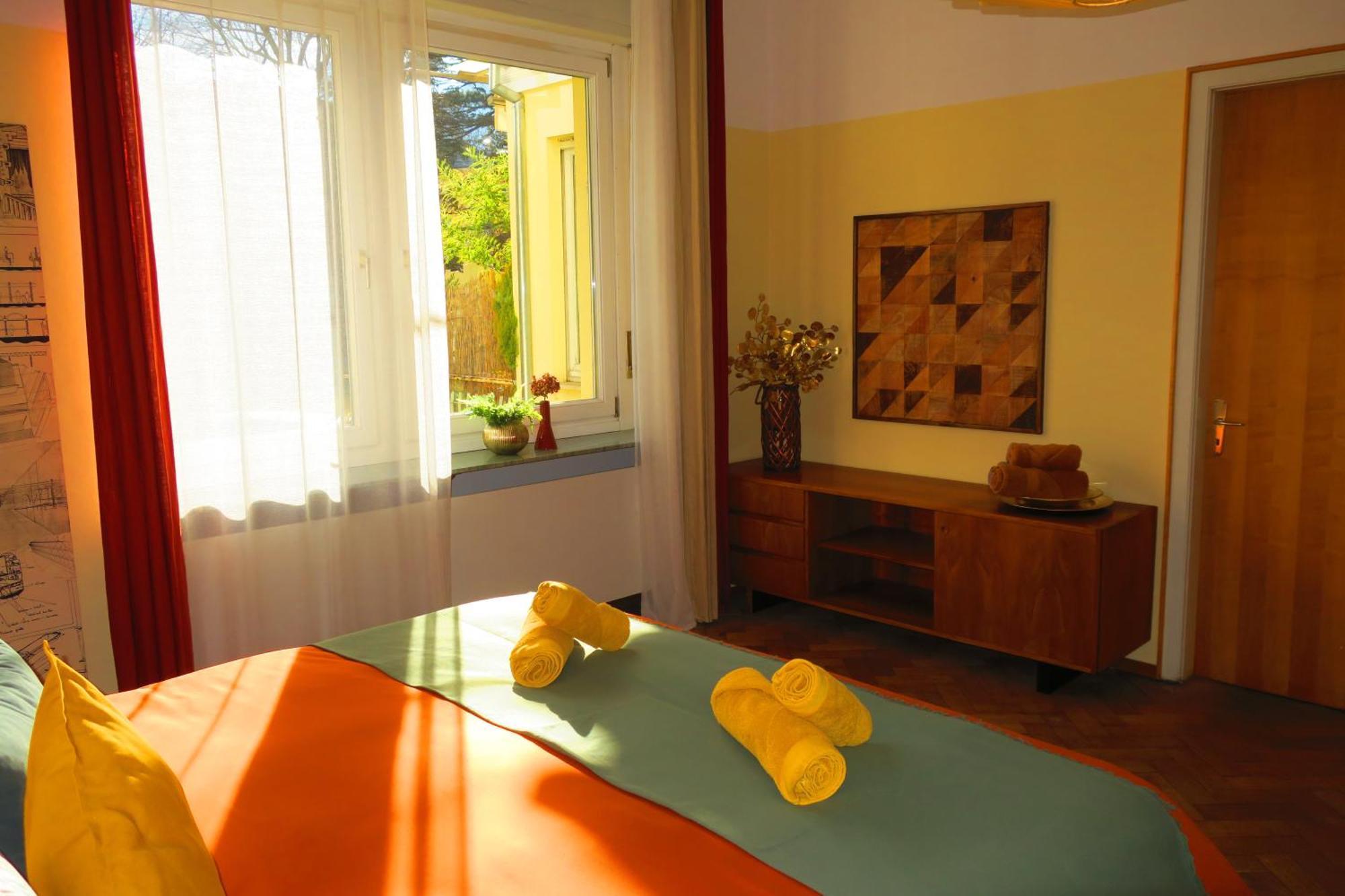 5-Zimmer-Appartement In Historischer Privatvilla, Meran Zentrum, Kostenloser Parkplatz Esterno foto